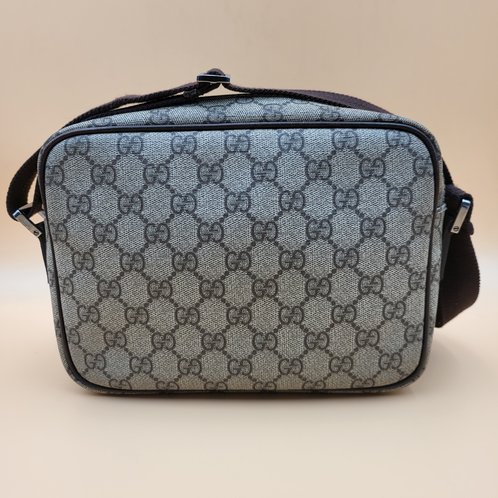 Gucci GG Supreme Camera Crossbody Shoulder Bag, Authentic w/COA.. - Picture 3 of 14